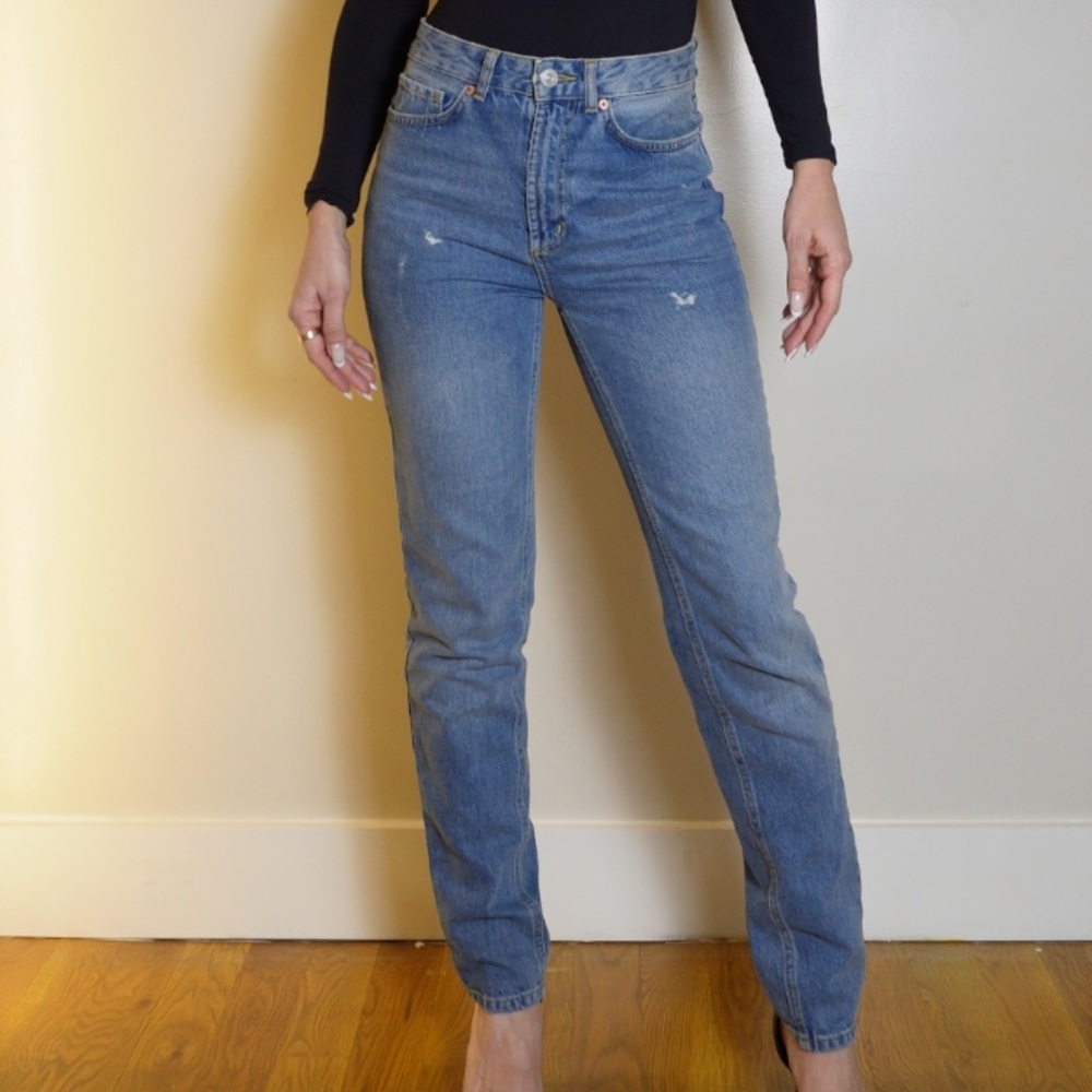 Urban Outfitters MOM Light Blue Straight Leg Jeans